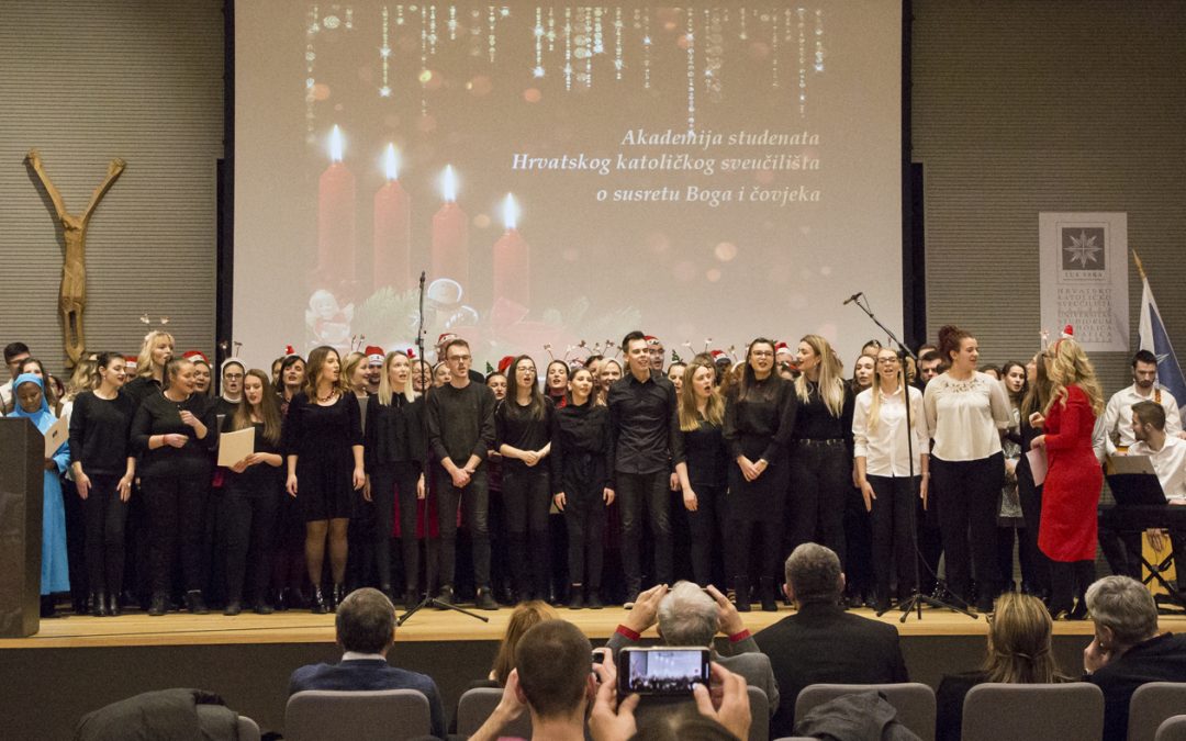 Održana je svečana adventska akademija studenata