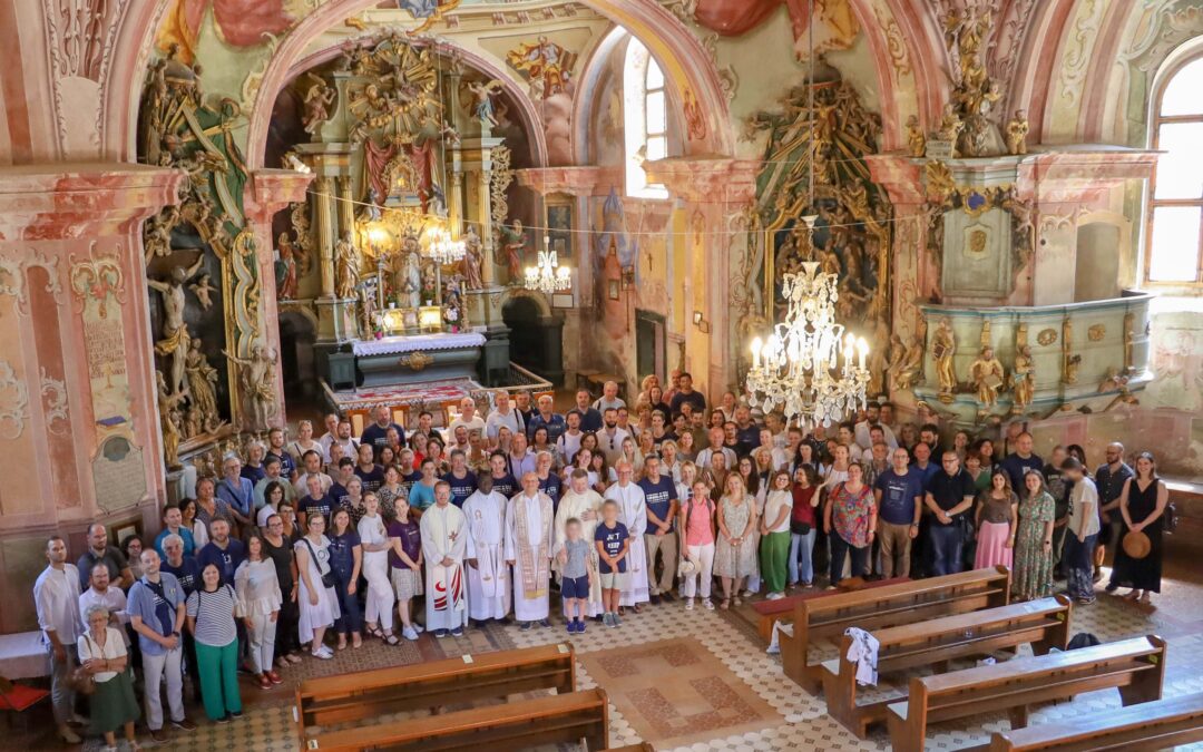 Djelatnici HKS-a hodočastili na Trški vrh